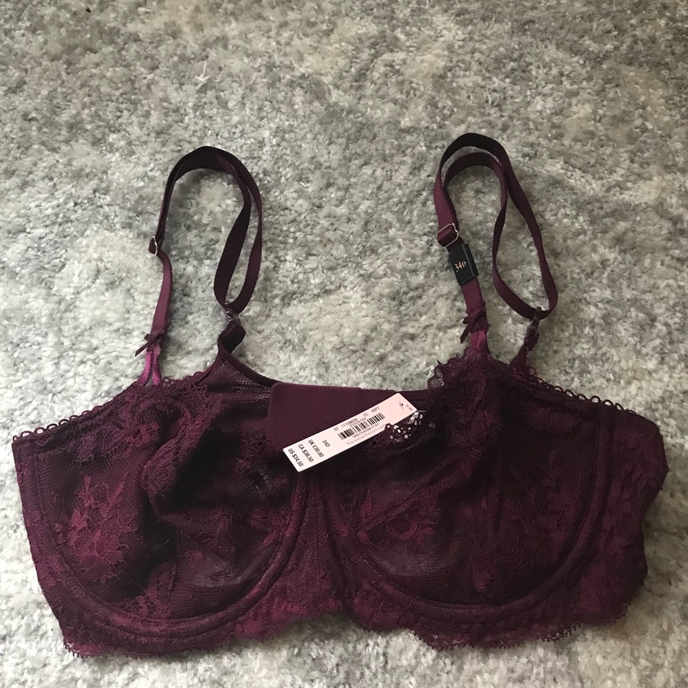 Victoria’s Secret unlined Dream Angels 34D